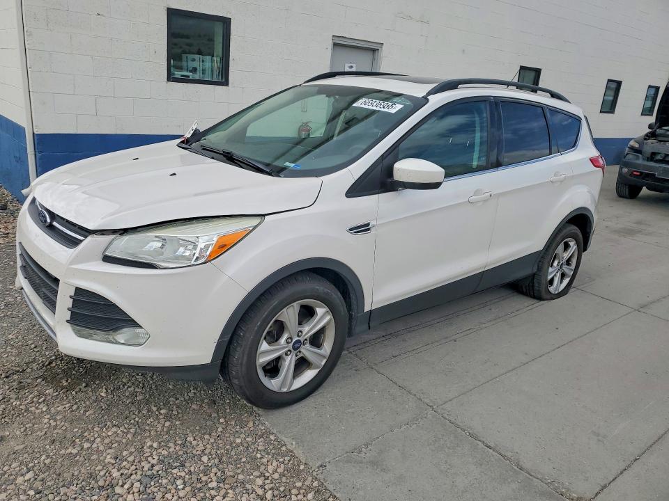 FORD ESCAPE 2014 with VIN 1FMCU9G99EUC55218 - Photo from auction