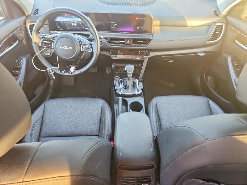 Photo 8 from auction – 2025 KIA SELTOS with VIN KNDER2AA0S7725851