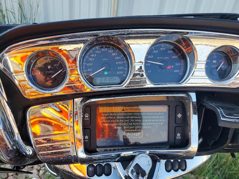 Photo 7 from auction – 2018 HARLEY-DAVIDSON FLHTCUTG with VIN 1HD1MAD14JB851322