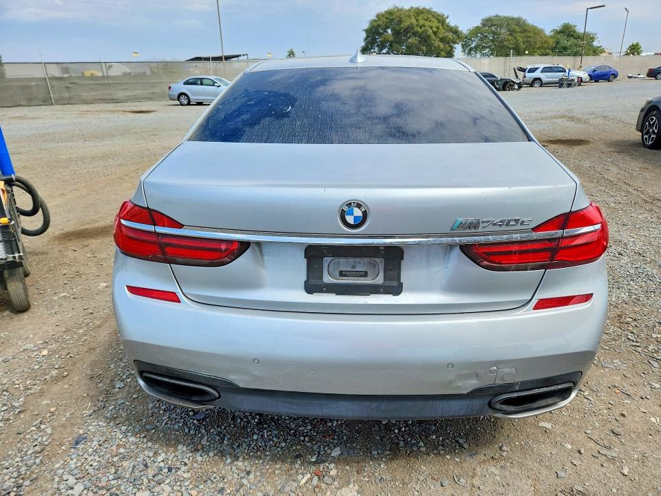 Photo 6 from auction – 2017 BMW 740 with VIN WBA7J2C38HG497859