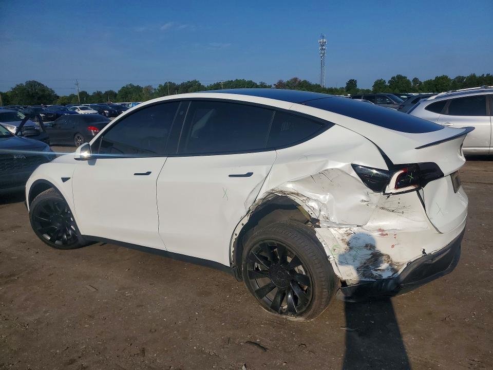 Photo 2 from auction – 2021 TESLA MODEL Y with VIN 5YJYGDEE8MF062053
