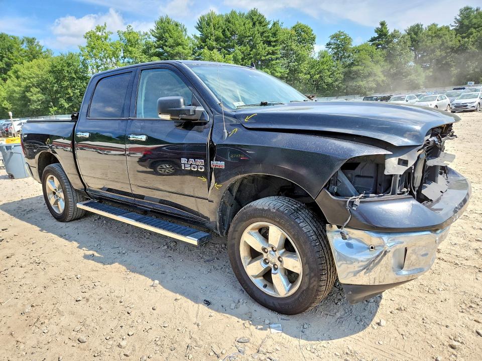 Photo 4 from auction – 2016 RAM 1500 with VIN 3C6RR7LT2GG388860