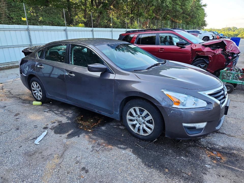 Photo 4 from auction – 2015 NISSAN ALTIMA with VIN 1N4AL3AP4FC249973