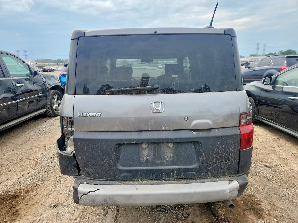 Photo 6 from auction – 2005 HONDA ELEMENT with VIN 5J6YH17675L005451