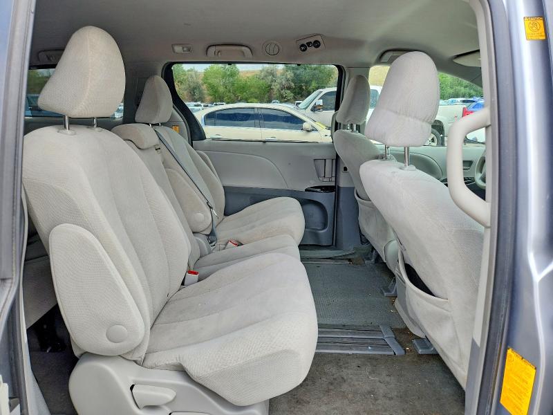 Photo 11 from auction – 2012 TOYOTA SIENNA with VIN 5TDKK3DC2CS248860