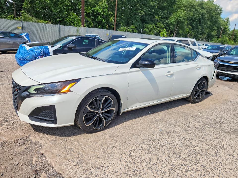 NISSAN ALTIMA 2024 with VIN 1N4BL4CV2RN424025 - Photo from auction
