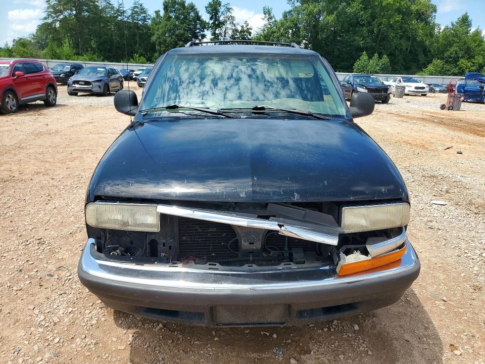 Photo 5 from auction – 1998 CHEVROLET BLAZER with VIN 1GNDT13W2W2234529