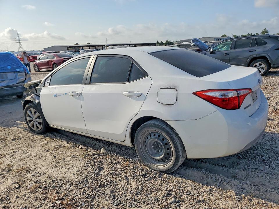 Photo 2 from auction – 2015 TOYOTA COROLLA with VIN 2T1BURHE1FC332352