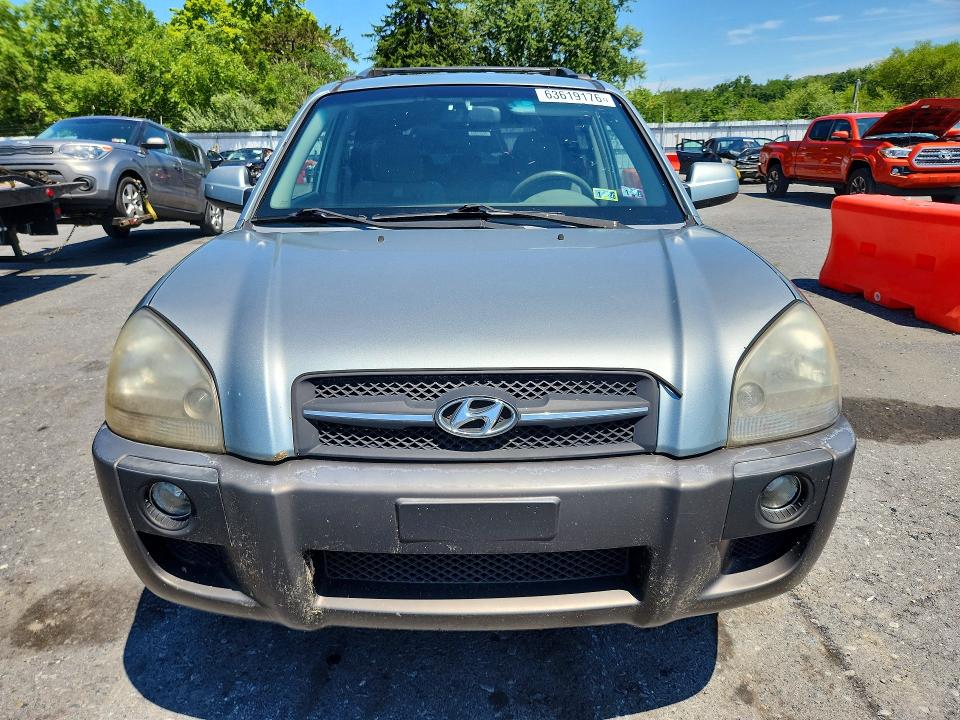 Photo 5 from auction – 2006 HYUNDAI TUCSON with VIN KM8JN72D66U438680