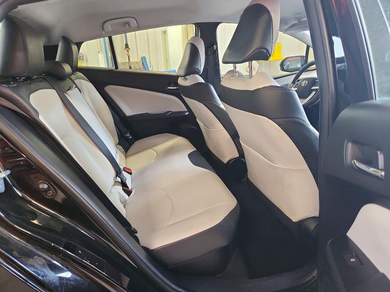 Photo 10 from auction – 2016 TOYOTA PRIUS with VIN JTDKARFU4G3002752
