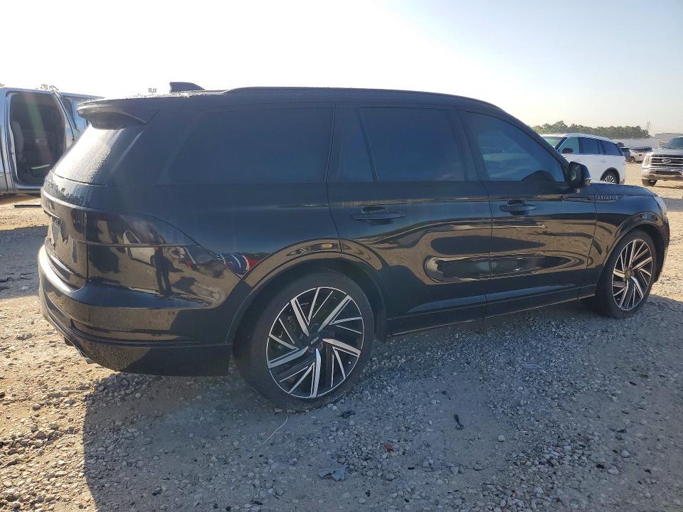 Photo 3 from auction – 2025 LINCOLN AVIATOR with VIN 5LM5J9XC4SGL02773