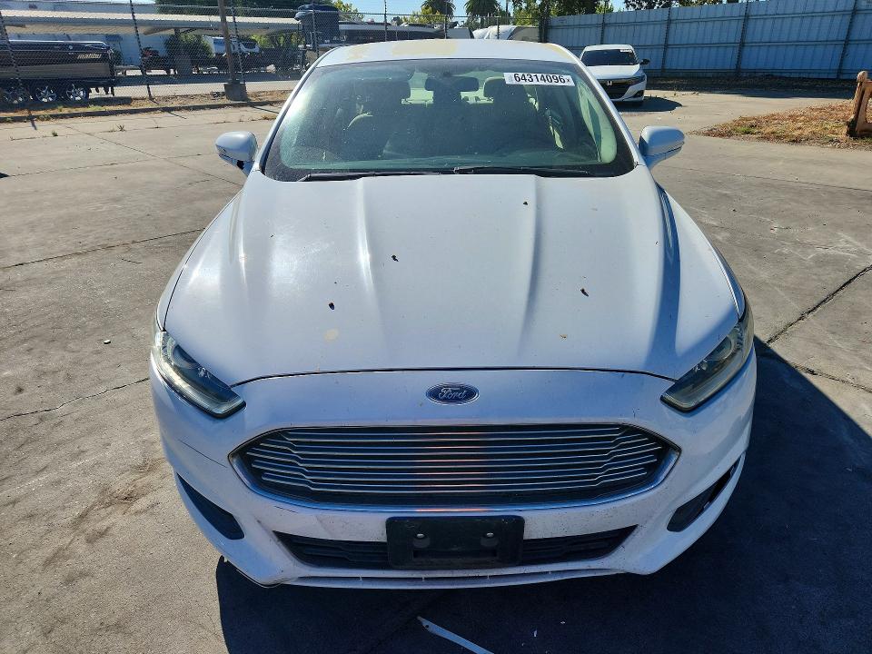 Photo 5 from auction – 2015 FORD FUSION with VIN 3FA6P0H70FR143827