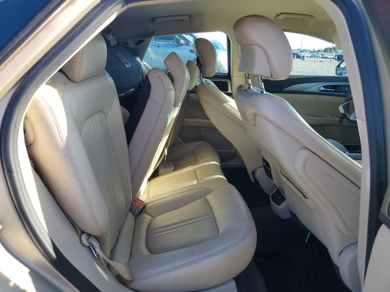 Photo 10 from auction – 2017 LINCOLN MKZ with VIN 3LN6L5A93HR614723