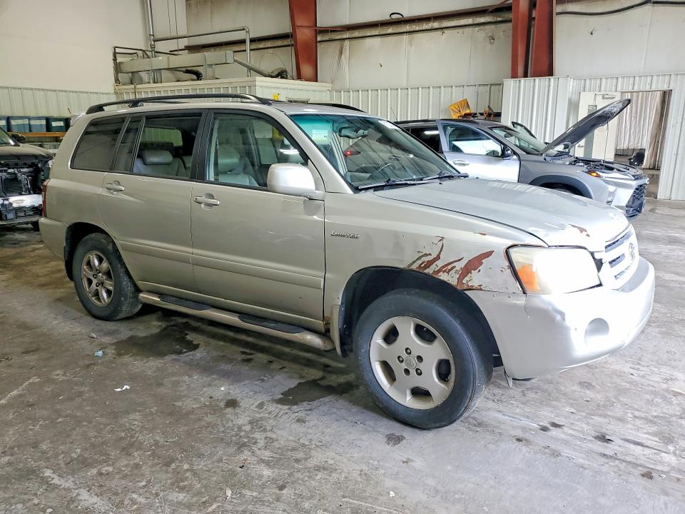 Photo 4 from auction – 2004 TOYOTA HIGHLANDER with VIN JTEEP21A240044944
