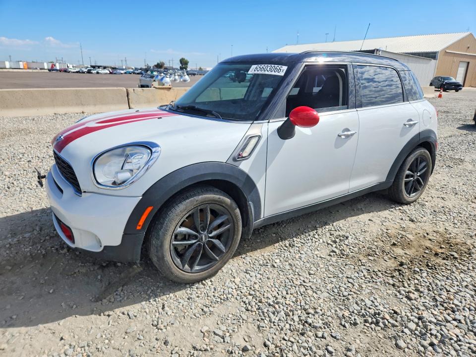 MINI COOPER 2014 with VIN WMWZC3C5XEWT00573 - Photo from auction