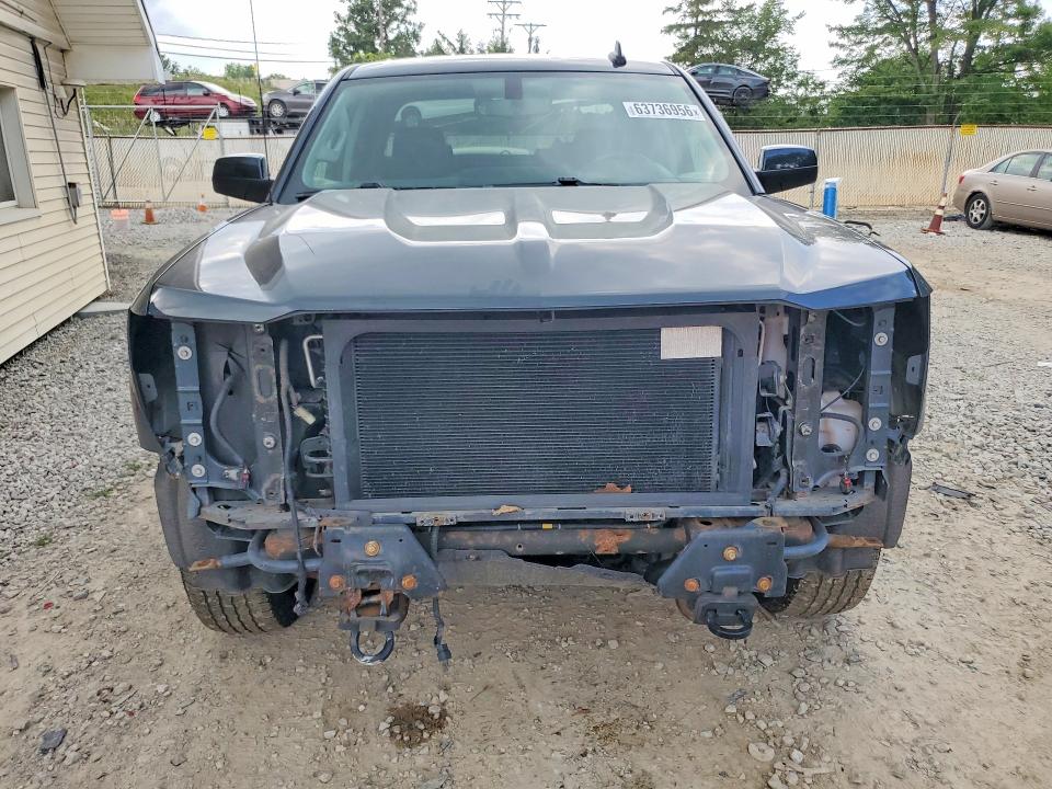 Photo 5 from auction – 2018 CHEVROLET SILVERADO with VIN 3GCUKREC0JG539136