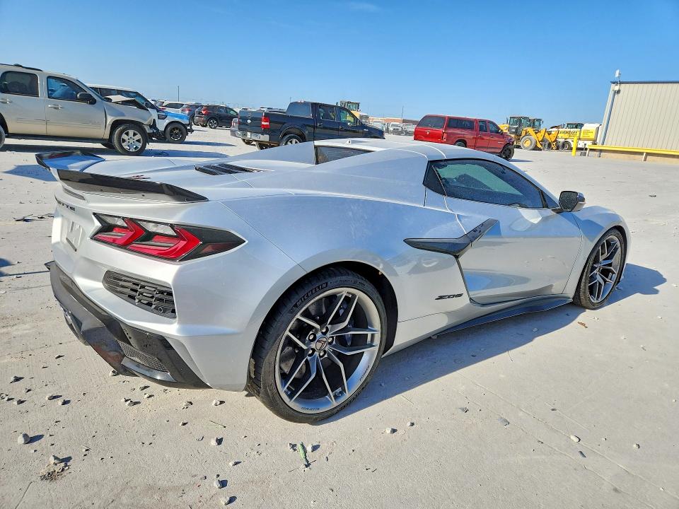 Photo 3 from auction – 2026 CHEVROLET CORVETTE with VIN 1G1YE3D33T5605236