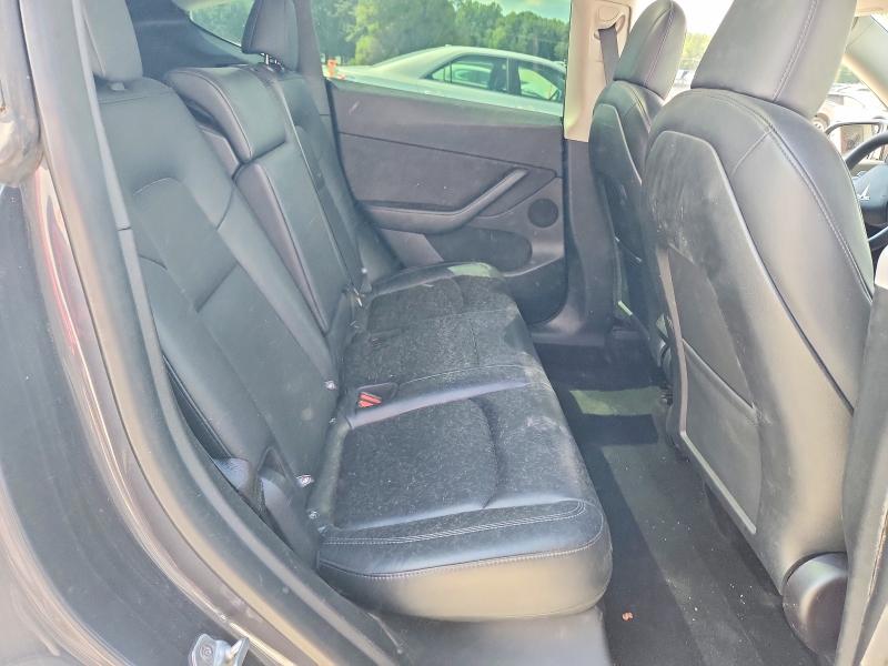Photo 10 from auction – 2021 TESLA MODEL Y with VIN 5YJYGDEEXMF244529