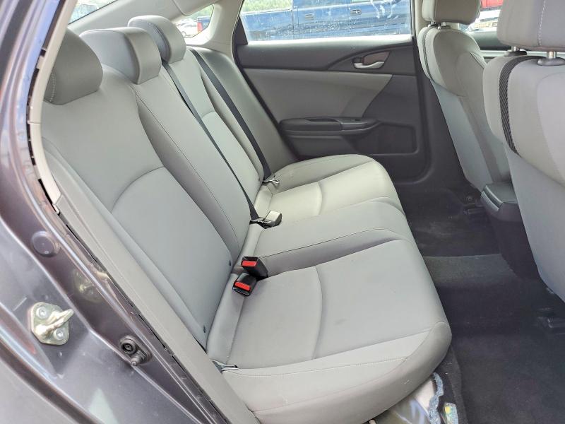 Photo 10 from auction – 2018 HONDA CIVIC with VIN 2HGFC2F58JH580693