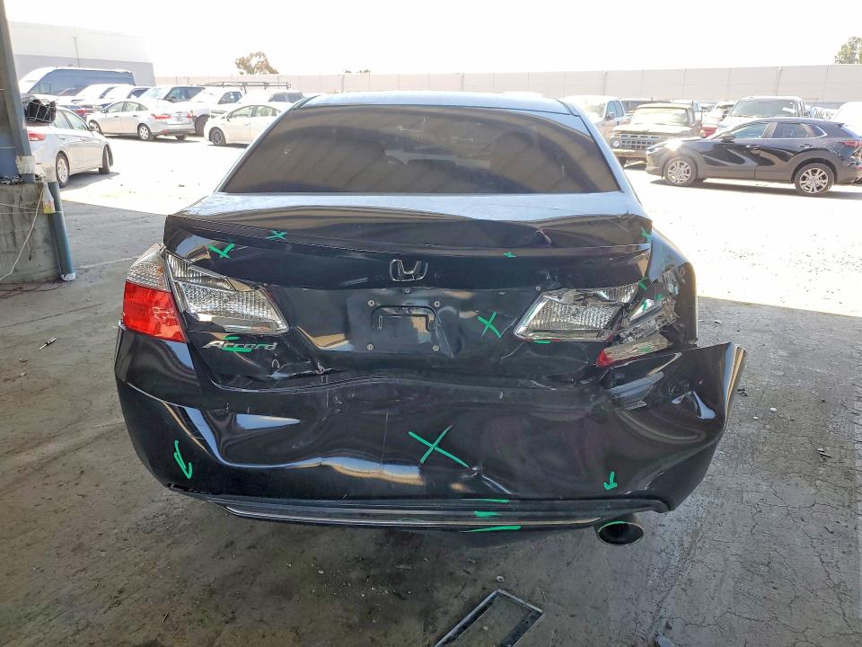 Photo 6 from auction – 2014 HONDA ACCORD with VIN 1HGCR2F30EA096733