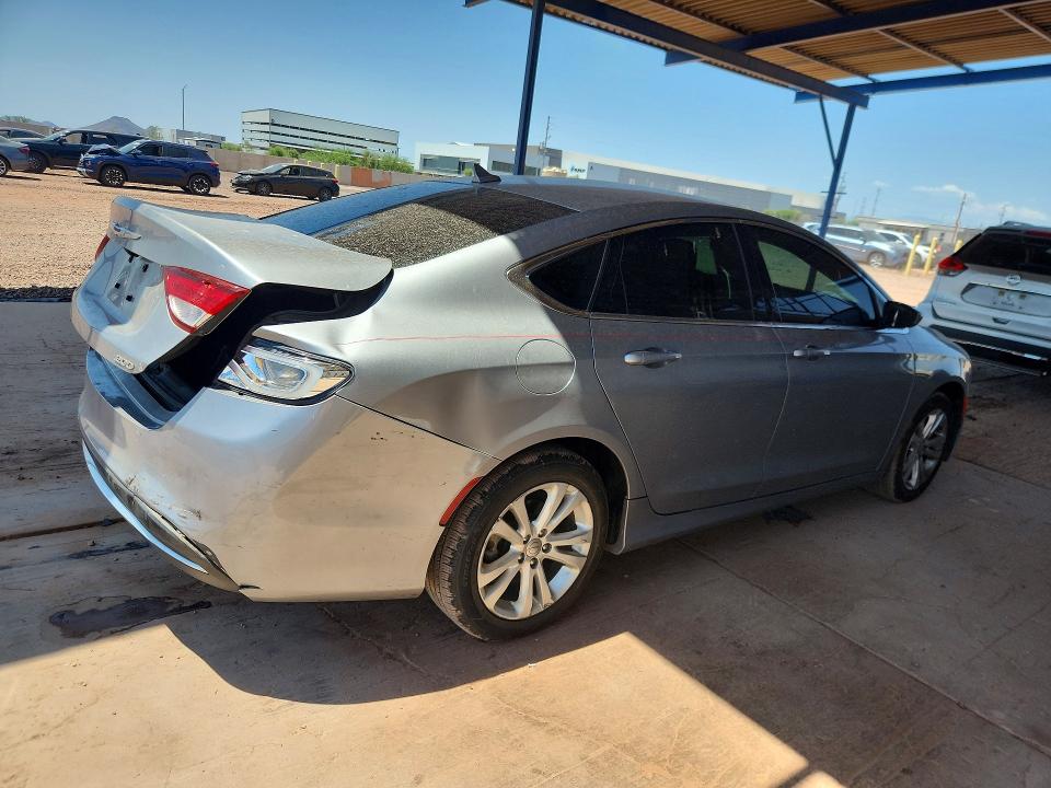 Photo 3 from auction – 2015 CHRYSLER 200 with VIN 1C3CCCAB2FN646260