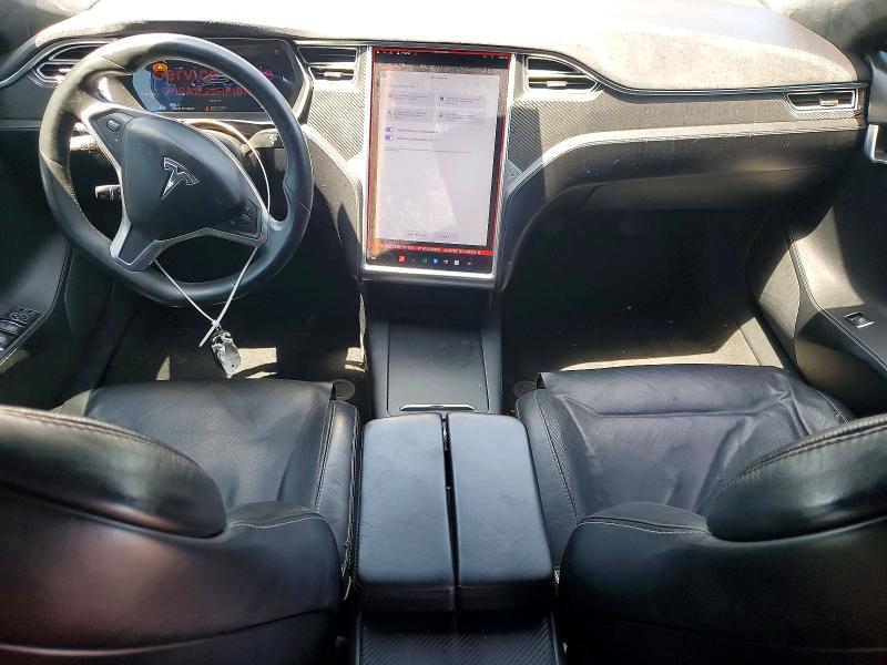 Photo 8 from auction – 2017 TESLA MODEL S with VIN 5YJSA1E22HF181900