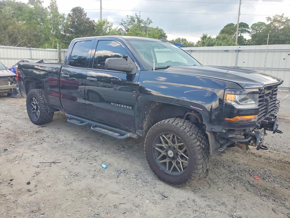 Photo 4 from auction – 2017 CHEVROLET SILVERADO with VIN 1GCRCPECXHZ156712