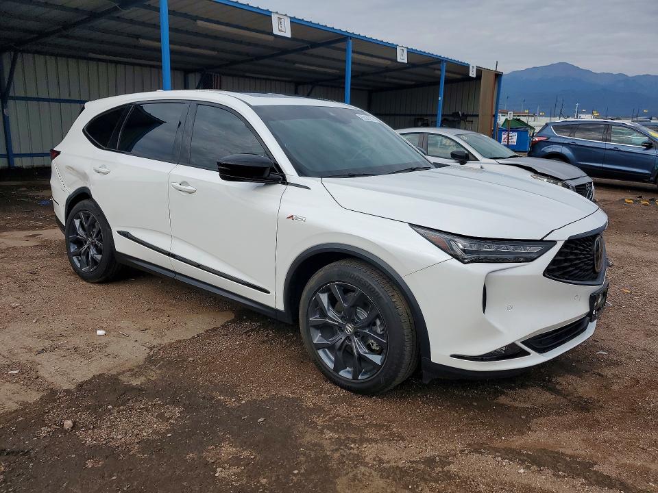 Photo 4 from auction – 2022 ACURA MDX with VIN 5J8YE1H08NL039649