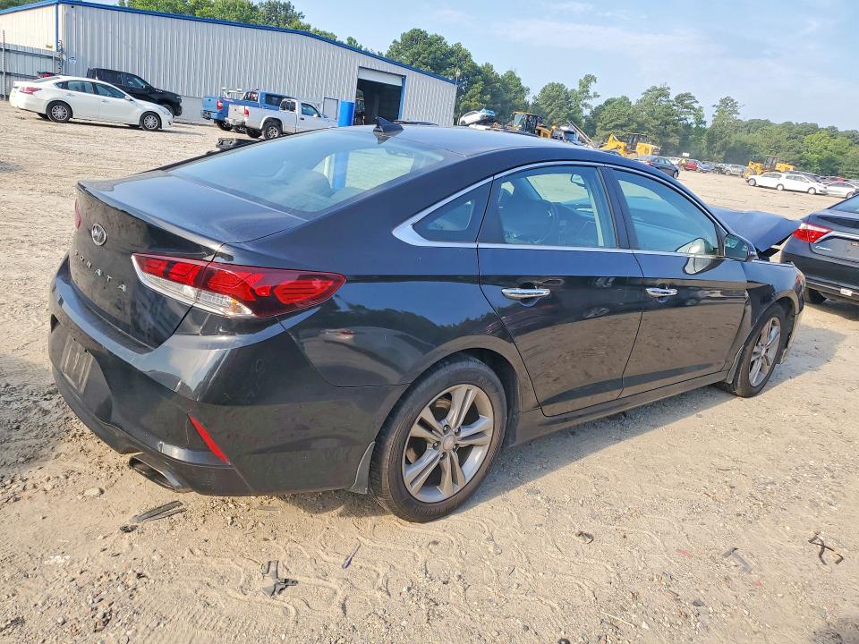 Photo 3 from auction – 2018 HYUNDAI SONATA with VIN 5NPE34AFXJH679366