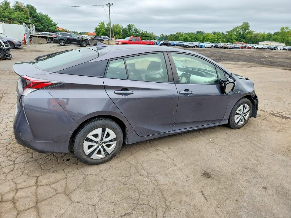 Photo 3 from auction – 2018 TOYOTA PRIUS with VIN JTDKARFU3J3552323