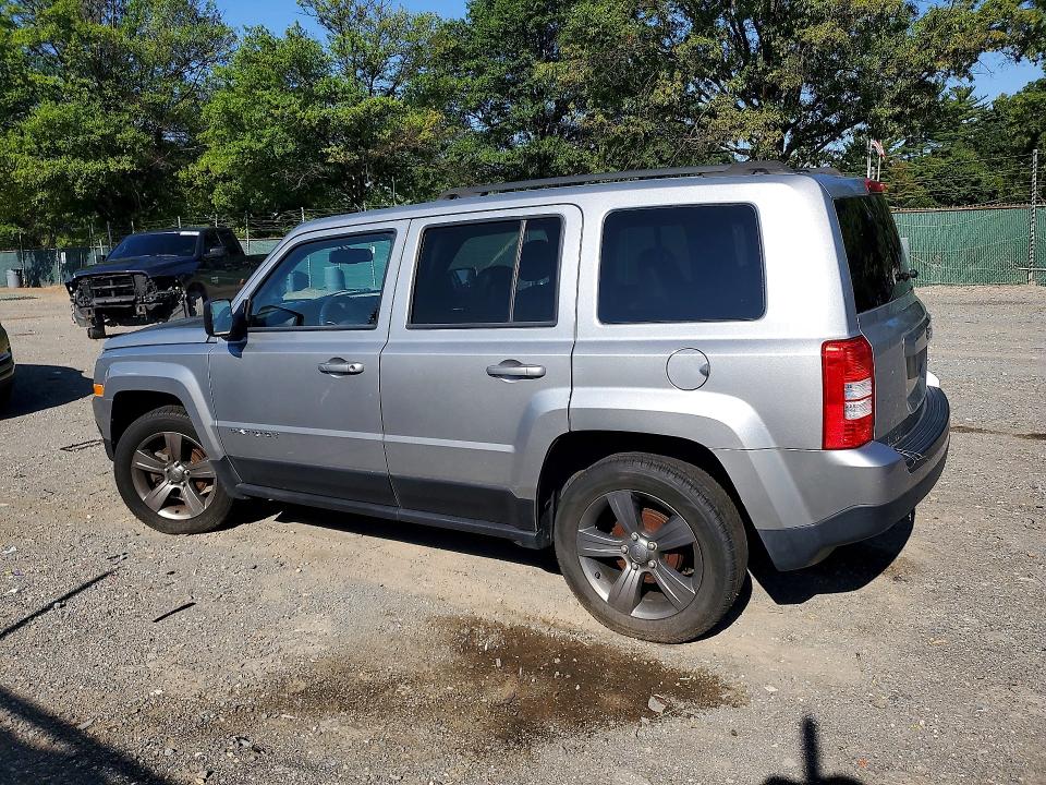 Photo 2 from auction – 2015 JEEP PATRIOT with VIN 1C4NJPFA0FD318567