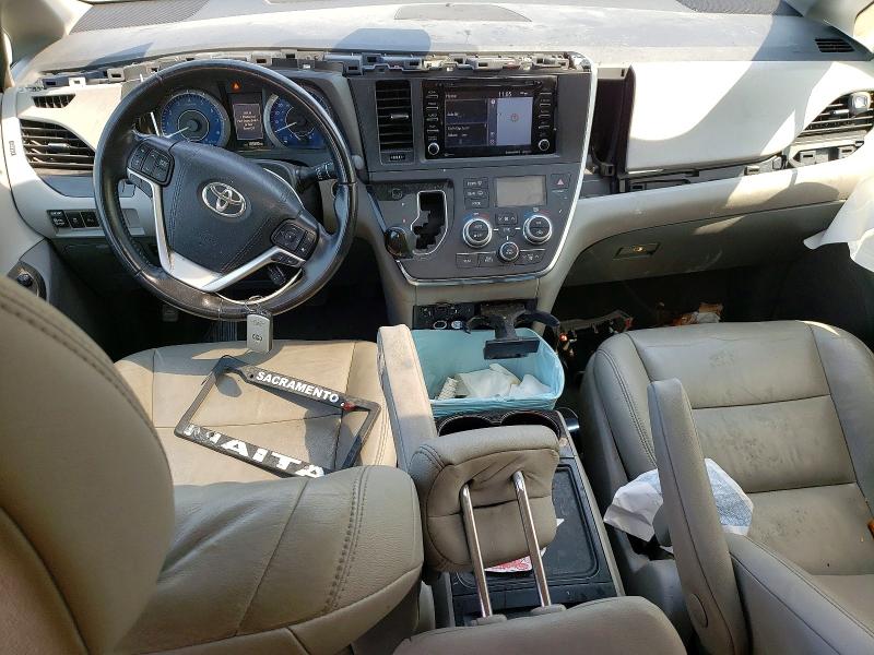 Photo 8 from auction – 2019 TOYOTA SIENNA with VIN 5TDYZ3DC4KS973235