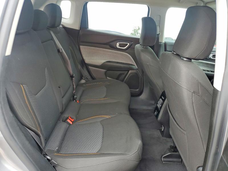 Photo 11 from auction – 2022 JEEP COMPASS with VIN 3C4NJDAB5NT213904