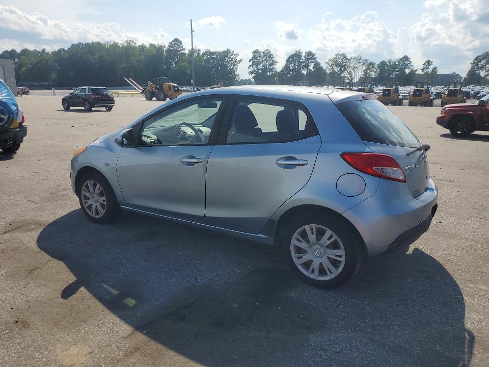 Photo 2 from auction – 2013 MAZDA MAZDA2 with VIN JM1DE1KY0D0155780