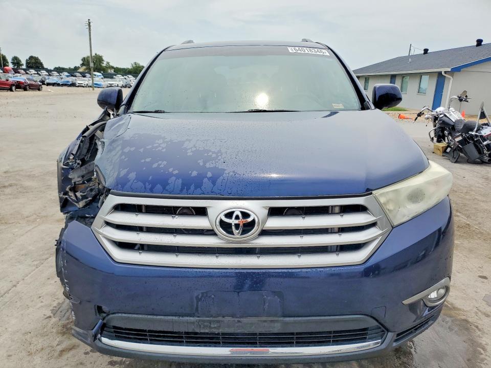Photo 5 from auction – 2013 TOYOTA HIGHLANDER with VIN 5TDDK3EH9DS199287