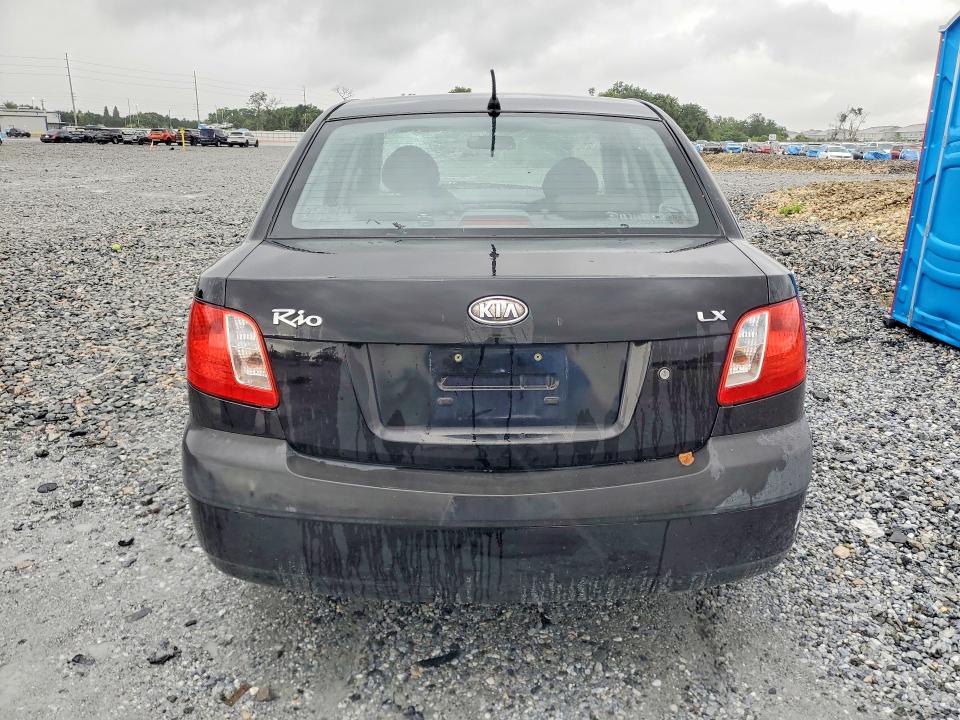 Photo 6 from auction – 2006 KIA RIO with VIN KNADE123166136575
