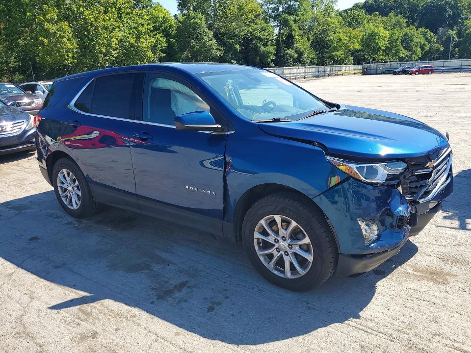 Photo 4 from auction – 2020 CHEVROLET EQUINOX with VIN 3GNAXUEV5LL215495