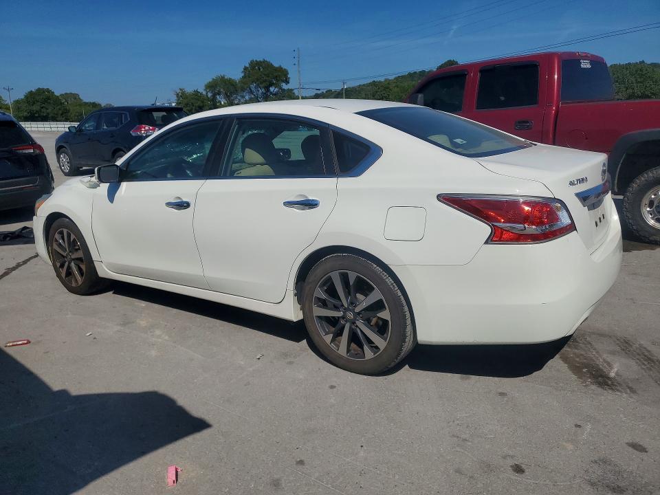 Photo 2 from auction – 2015 NISSAN ALTIMA with VIN 1N4AL3AP1FC269291