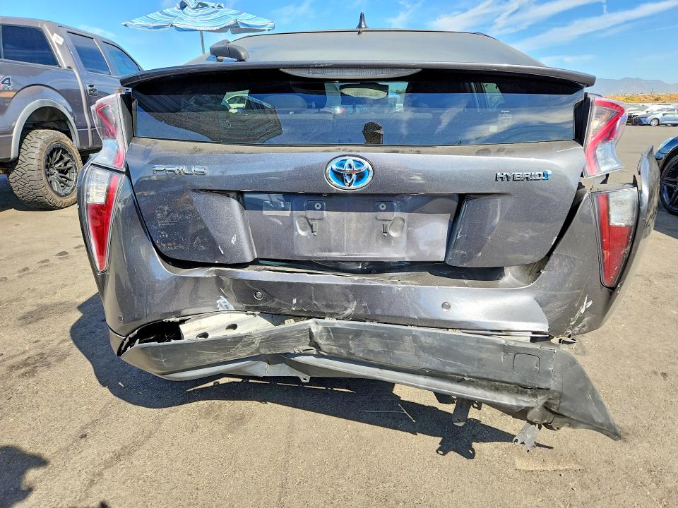 Photo 6 from auction – 2017 TOYOTA PRIUS with VIN JTDKARFU0H3544870