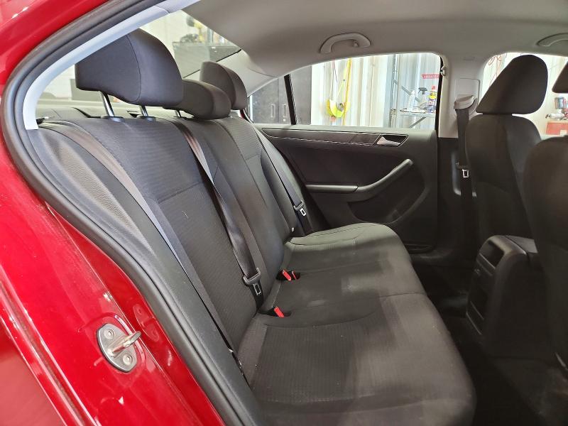 Photo 10 from auction – 2016 VOLKSWAGEN JETTA with VIN 3VW267AJ3GM321039