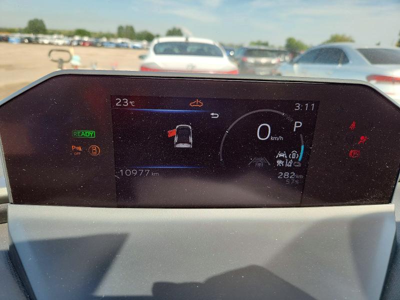 Photo 9 from auction – 2026 TOYOTA BZ with VIN JTMADAFB6TA008500