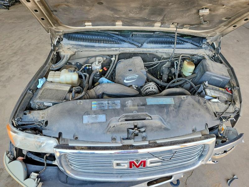 Photo 11 from auction – 2002 GMC SIERRA with VIN 1GTHC29U52E134908
