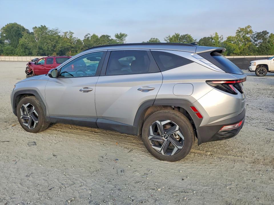 Photo 2 from auction – 2024 HYUNDAI TUCSON with VIN KM8JCCD14RU177412