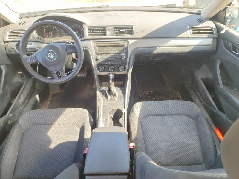Photo 8 from auction – 2014 VOLKSWAGEN PASSAT with VIN 1VWAT7A30EC050008