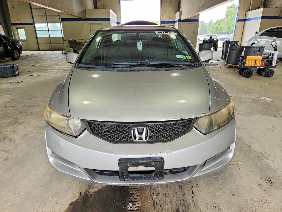 Photo 5 from auction – 2010 HONDA CIVIC with VIN 2HGFG1B87AH528552