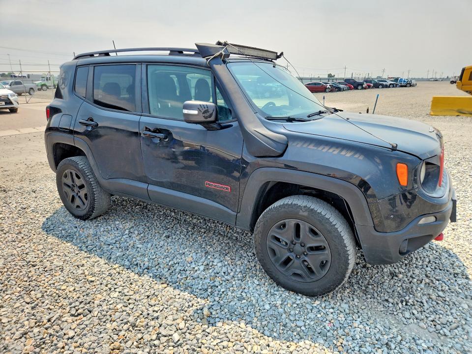 Photo 4 from auction – 2018 JEEP RENEGADE with VIN ZACCJBCB5JPH10977