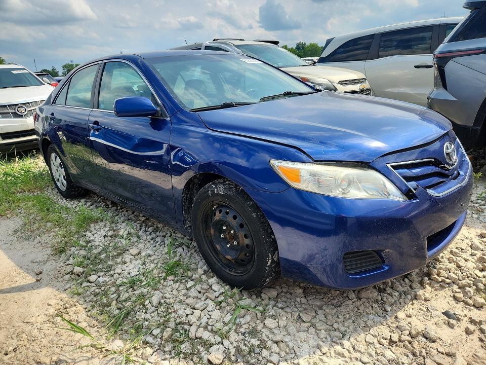 Photo 4 from auction – 2011 TOYOTA CAMRY with VIN 4T1BF3EKXBU591593