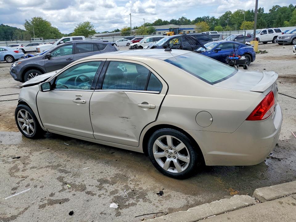 Photo 2 from auction – 2010 MERCURY MILAN with VIN 3MEHM0JG6AR642192