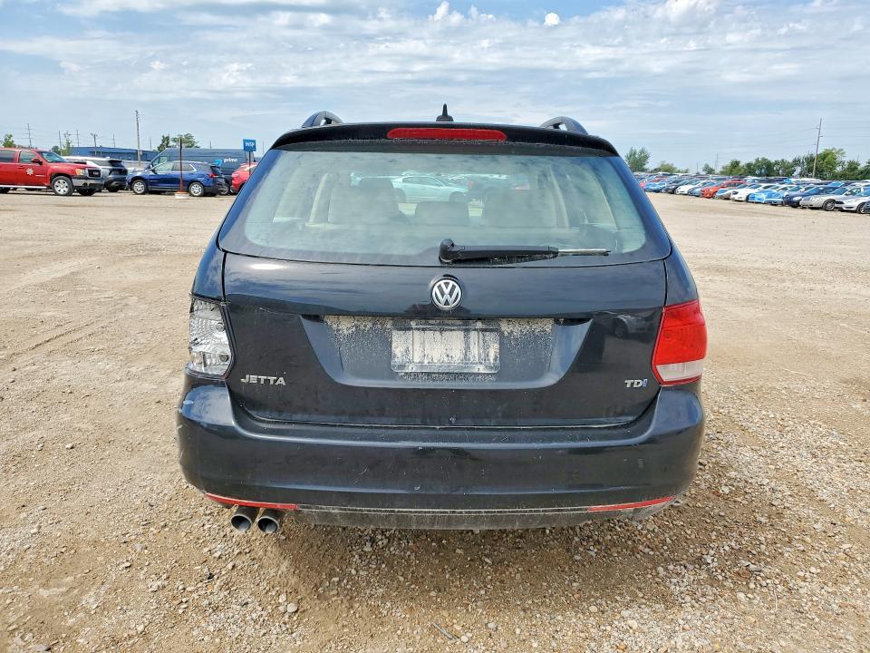 Photo 6 from auction – 2013 VOLKSWAGEN JETTA with VIN 3VWPL7AJ2DM629278