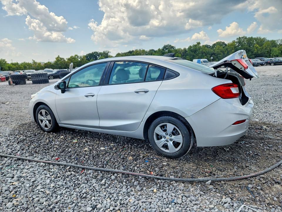 Photo 2 from auction – 2017 CHEVROLET CRUZE with VIN 1G1BC5SM1H7179271